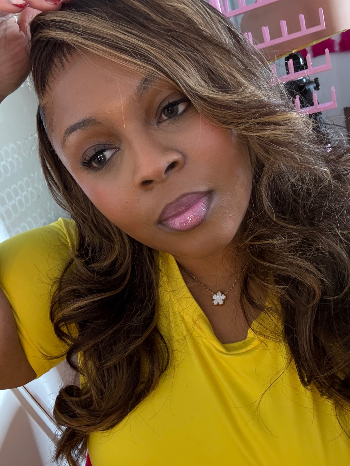 Transparent Ombre Brown/#613 Highlighted Wig